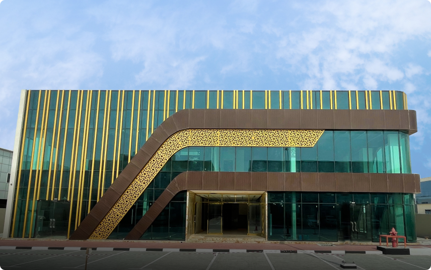 مبنى تجاري