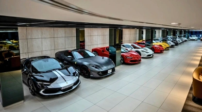 Pre-Owned Luxury Cars Dubai at Auto Deals showroom
